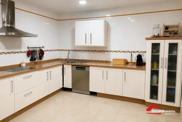 ¡Amplitud, tranquilidad y comodidad en una vivienda pensada  - foto 4