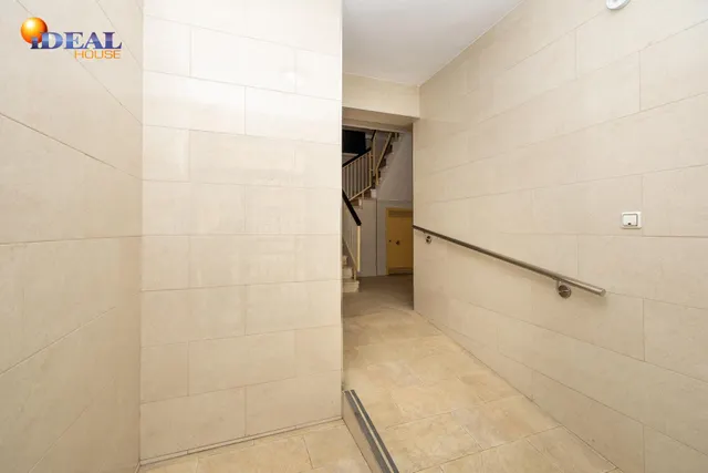 Piso 2 habitaciones 95m² en venta - Zaidin — 24