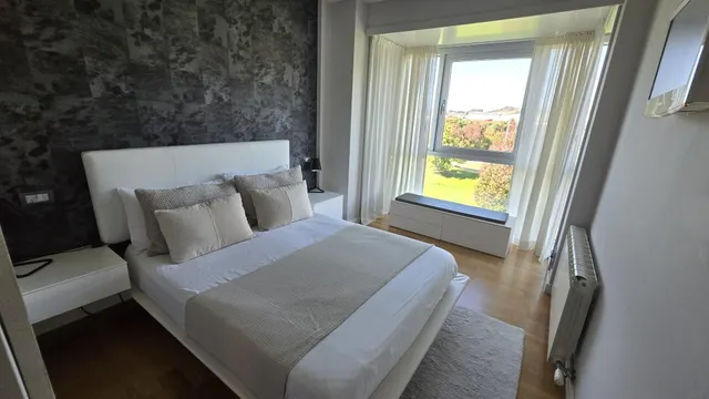 Piso con gran salón de 45 m2, garaje y trastero junto al Parque de Vioño — 19