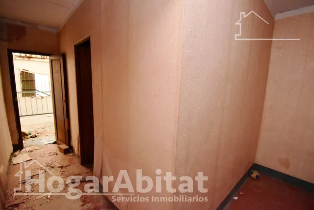 AMPLIA CASA CON 2 TERRAZAS CERCA DEL CENTRO — 45