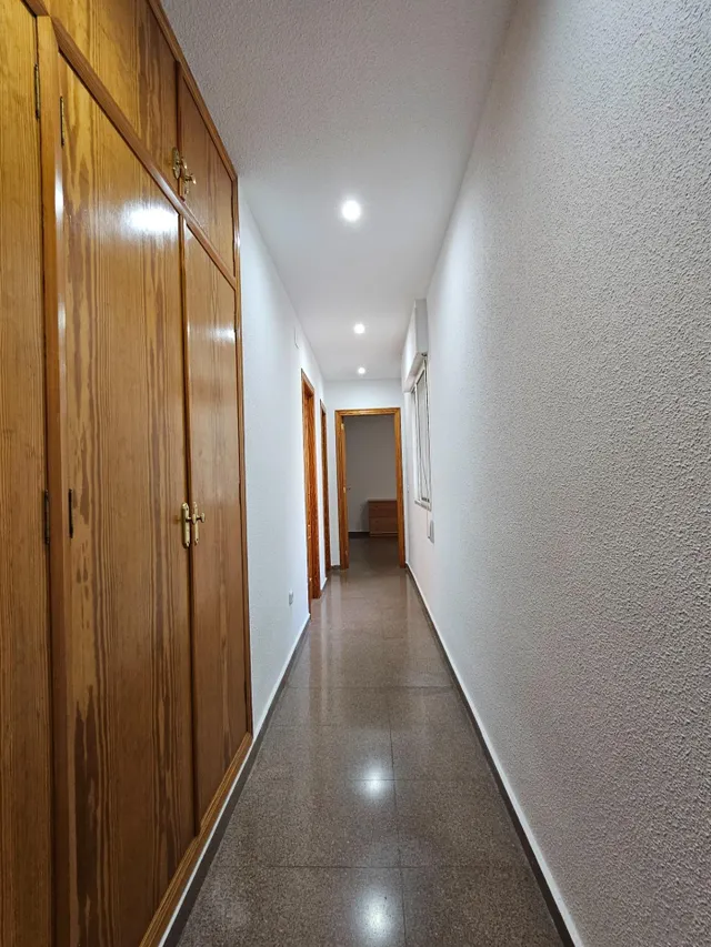 ¡Luminoso piso con garaje y trastero a un paso del centro de San Vicente ! — 16