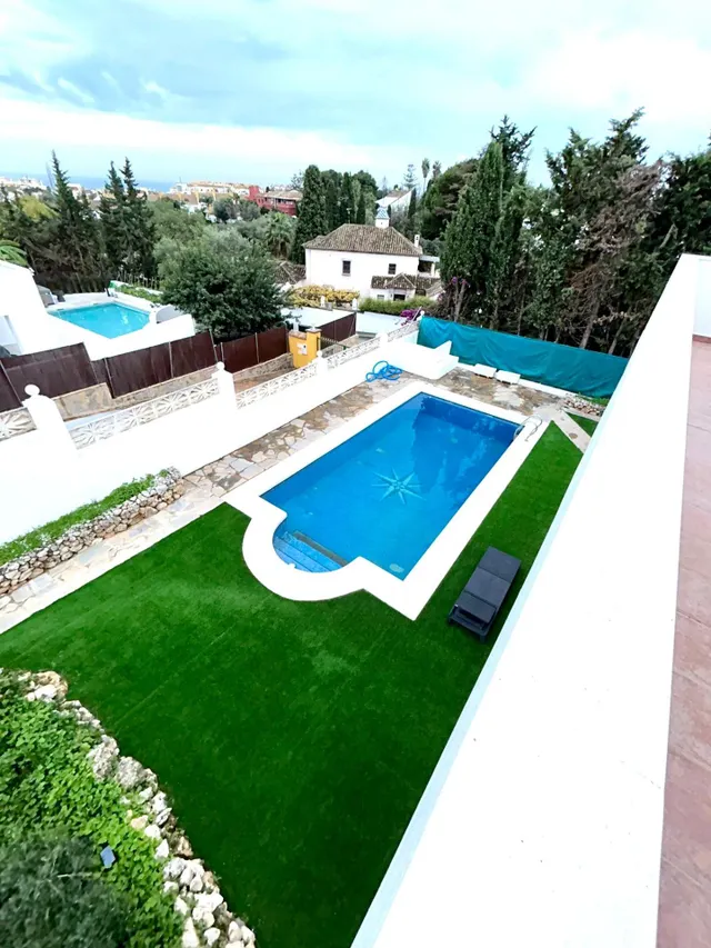 Fantástica villa mediterránea en venta — 4