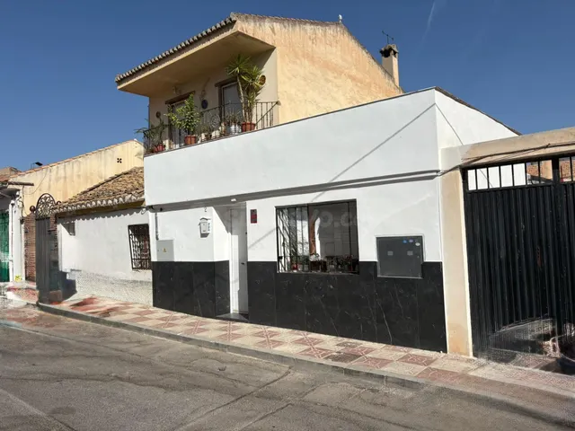 VENTA DE CASA EN LA ZUBIA