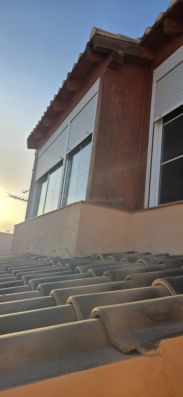 Espectacular adosado de 3 plantas en el centro de Albox - foto 4