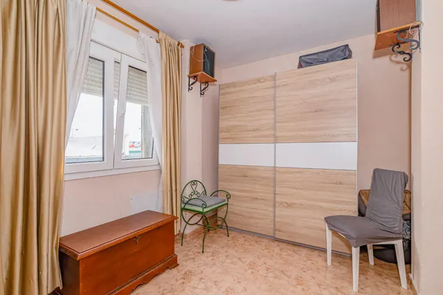 Fantástica casa adosada de 3 plantas con placas fotovoltaicas en Cúllar Vega !! — 27