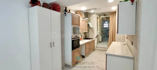 CASA INDEPENDIENTE EN VENTA EN PILES – TOTALMENTE REFORMADA 