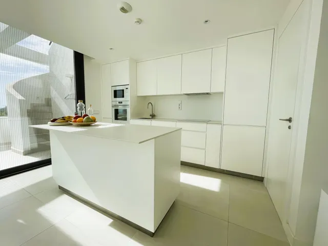 En venta: Espectacular ático de 2 dormitorios con jacuzzi privado y licencia de alquiler vacacional en Higuerón West, Costa del Sol — 6