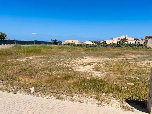 MAGNÍFICO SOLAR URBANO EN SINEU - foto 4