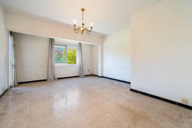 PISO DE 80 M2 CON 3 DORMITORIOS Y ASCENSOR PARA REFORMA INTEGRAL EN SON OLIVA — 25