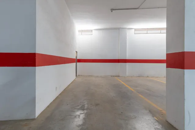 ¡¡¡amplio piso de 3 dormitorios, 2 baños, cochera y trastero, por solo 179.900 €!!! — 6