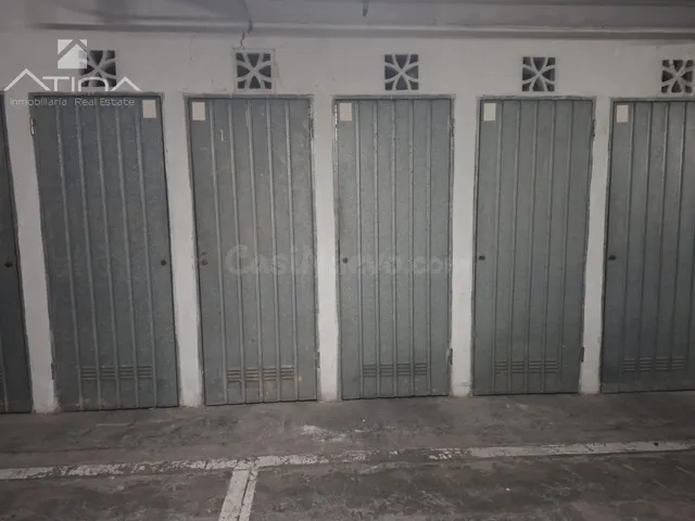 Plaza de garaje y trastero situados en el barrio del Raval d - foto 4