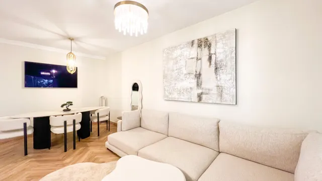 Piso reformado en La Dama de Noche, junto a Puerto Banús, Marbella — 8