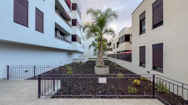 Moderno y coqueto Dúplex en Cabo Blanco, Arona — 34