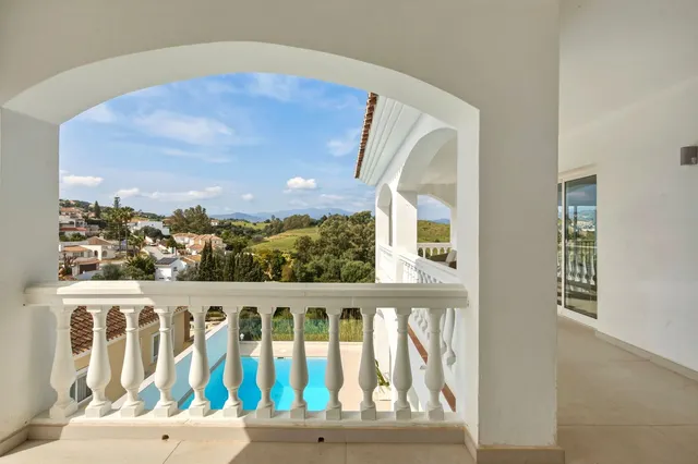Chalet 6 habitaciones 263m² en venta - Riviera del sol — 7