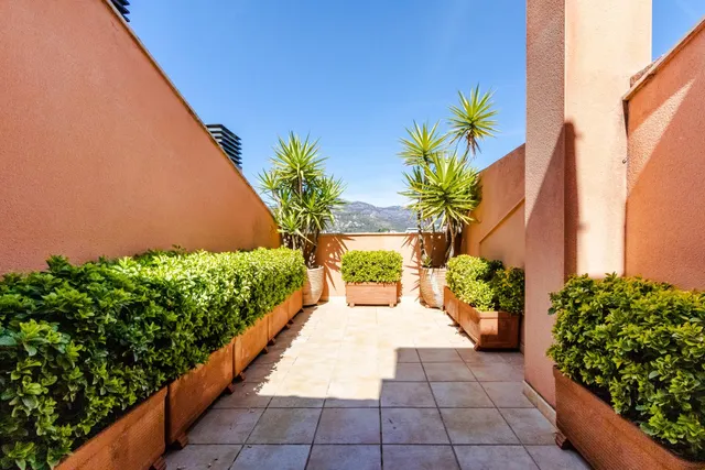 PRECIOSA CASA DE LUXE A LA ZONA DE L'ESGLÉSIA — 49
