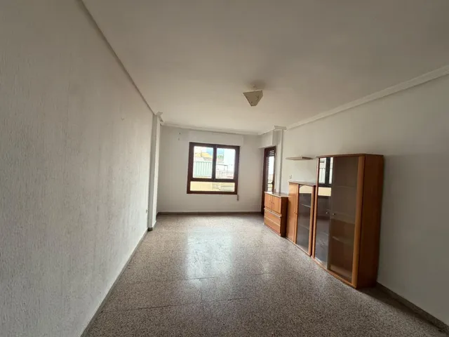 Amplio Apartamento en Almoradí - foto 2