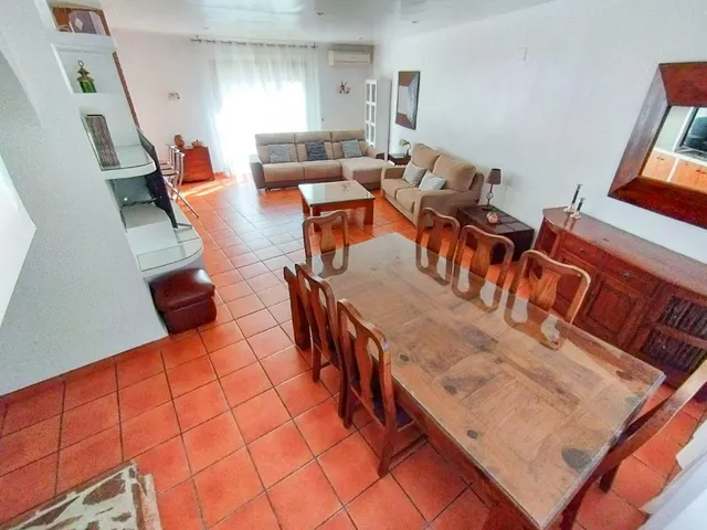 Casa de Pueblo 4 habitaciones 265m² en venta - Pueblo — 8
