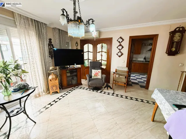 Amplia Casa en Zaidín, Granada - Oportunidad Única — 7