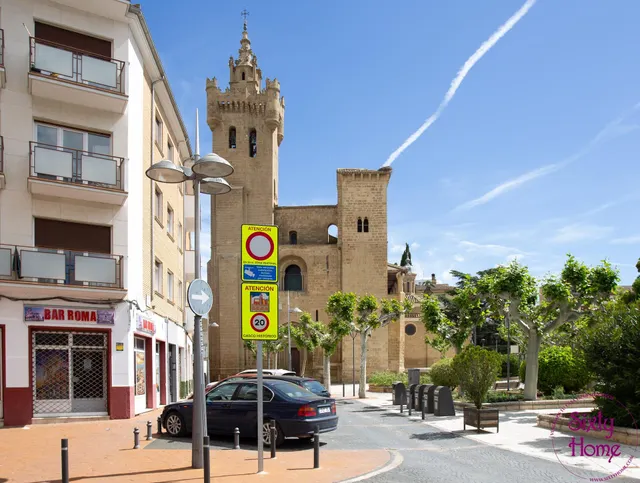 Casa 3 habitaciones 120m² en venta - Casco antiguo — 37