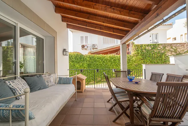 CHALET PAREADO EN GENOVA CON VISTAS A LA BAHÍA DE PALMA — 17