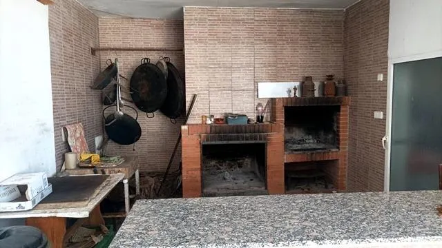 AMPLIO CHALET CON PARCELA EN SAN VICENTE — 31