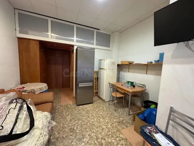 Alquiler - Local Comercial en Zona Camino Madrid - foto 4