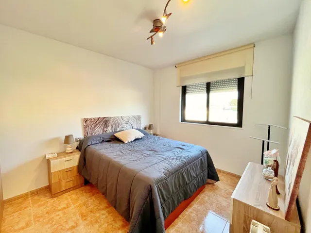 Piso de 4 habitaciones con terraza y ascensor en Ferreries - VPO — 12