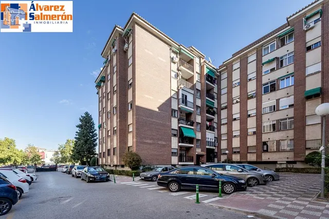 Espacio, luz y comodidad en una vivienda con grandes posibilidades en zona Alcampo — 27