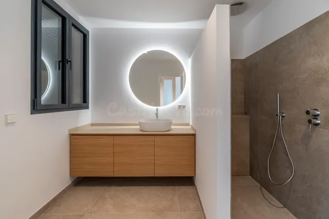 Casa reformada con piscina y garaje en Manacor — 4