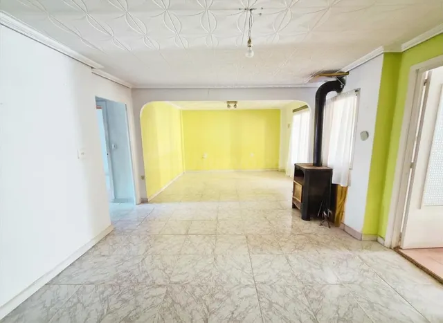 Vivienda independiente con dos alturas en Barrio del Cristo  - foto 2