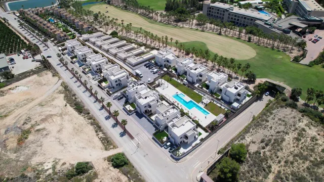 Residencial de obra nueva en la finca golf — 16