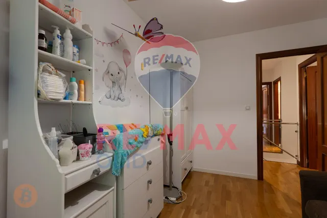 En venta Chalet adosado unifamiliar en Santovenia de Pisuerga — 26