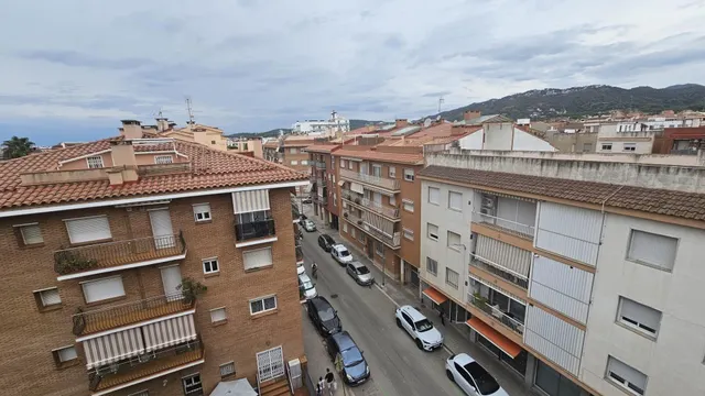 ÁTICO A LA VENTA EN EL CENTRO DE PINEDA DE MAR Y PISCINA COMUNITARIA — 15
