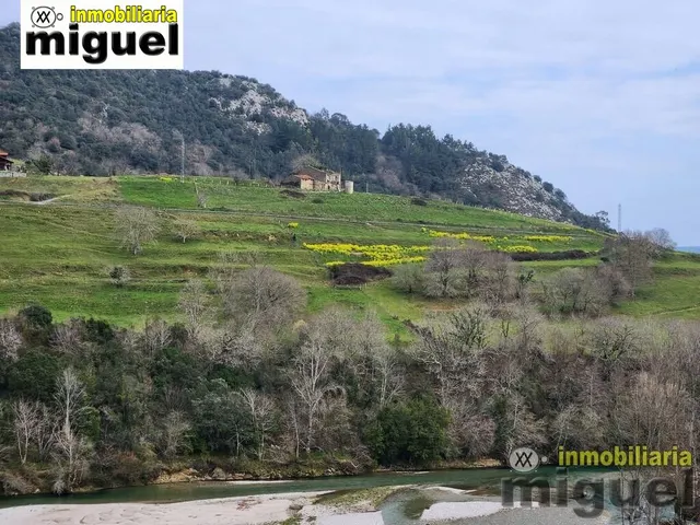 Se vende gran parcela edificable en Narganes, Peñamella Baja — 2