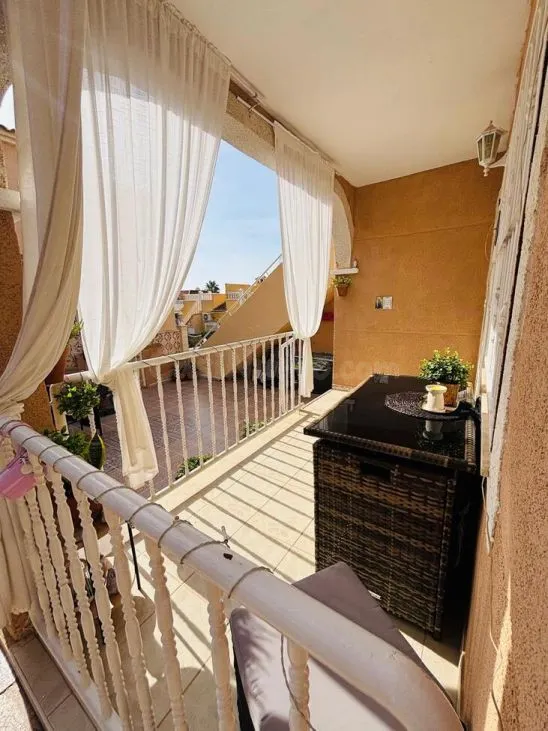 Apartamento 2 habitaciones en venta - Lomas de Cabo Roig - foto 2