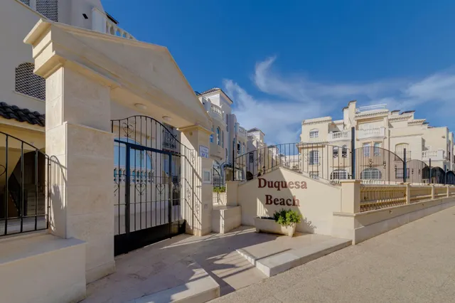 Venta Apartamento, Playa de Los Locos,  Primera línea de playa Torrevieja piscina comunitaria — 47