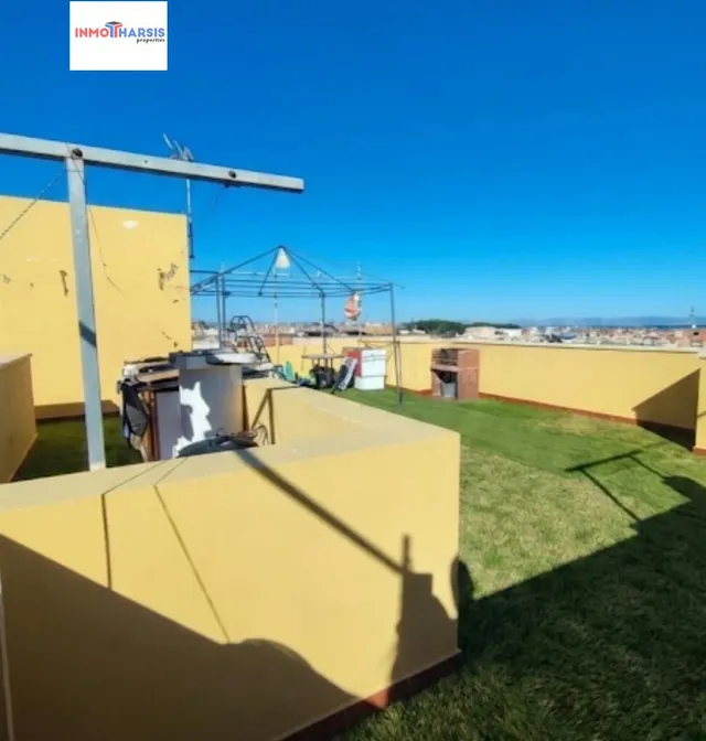 Casa dúplex con dos viviendas, gran terraza y posibilidad de - foto 4