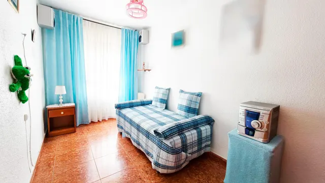 ¡¡ GRAN OPORTUNIDAD EN MEDINA AZAHARA !! PISO EXTERIOR DE TRES DORMITORIOS, 95 M2 Y ASCENSOR — 13