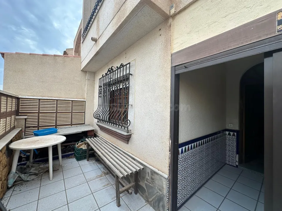 VENTA DE CASA PAREADA EN AGUADULCE. ALMERÍA.