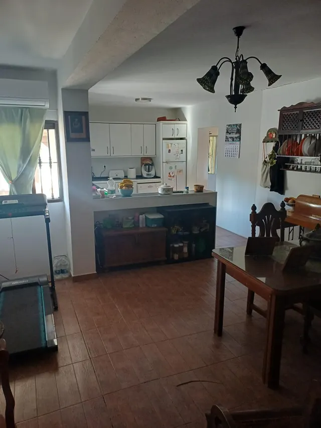 Casa con amplia parcela y piscina en torrecera — 18