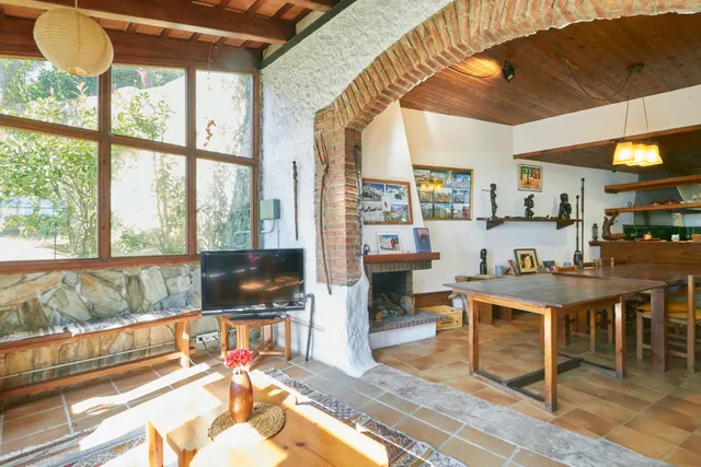 ESPECTACULAR CASA EN LA CORNISA CON VISTAS AL MAR — 40