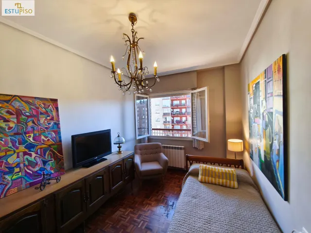 6º PISO - PLAZA PEPE UBIS esquina Polvorin - 113m2 - 2 Terrazas-3 hab.-Cocina-Salón-2 baños - Garaje opc. — 23