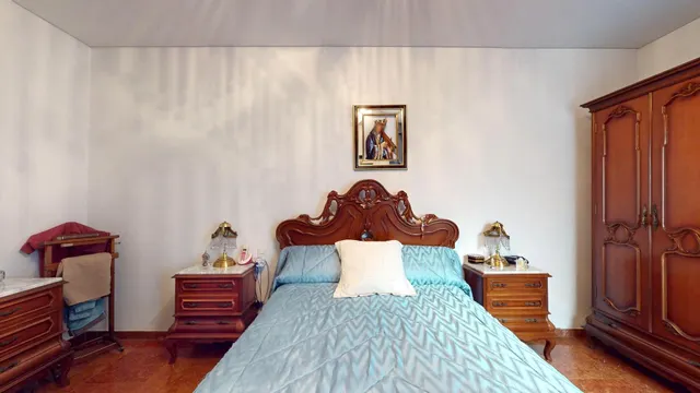 Amplio piso de 141 m2 con cochera y trastero en calle Gonzalo Ximénez de Quesada — 37
