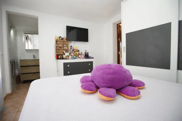 CHALET INDEPENDIENTE CON PISCINA EN LOS ÁNGELES — 35