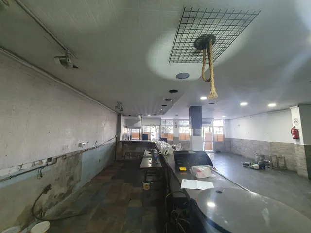 GRAN LOCAL COMERCIAL DISPONIBLE EN VENTA EN KANSAS CITY — 10
