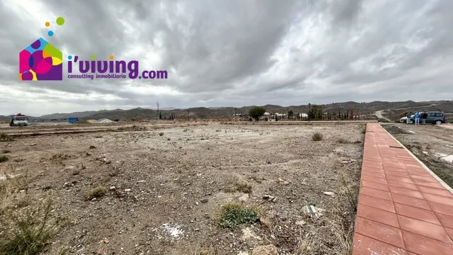 Solar residencial en Venta en Taberno Almería - foto 3