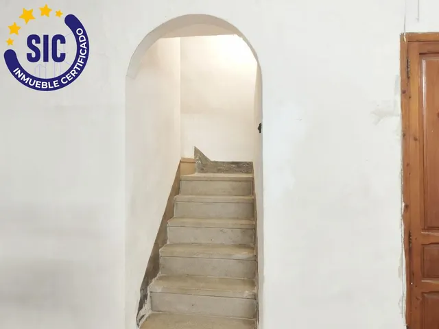 ¡Excelente oportunidad de inversión y estilo de vida en el corazón de Moixent! — 11