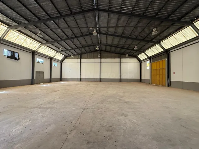 NAVE EN ALQUILER - foto 5