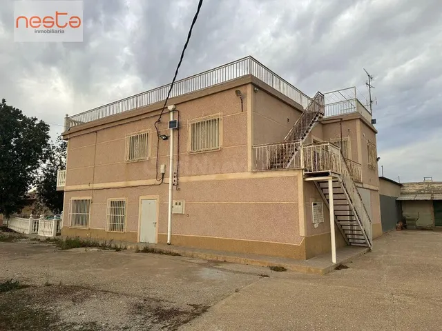Terreno con Casa, Nave, Almacenes y Cobertizo en Purias - foto 3