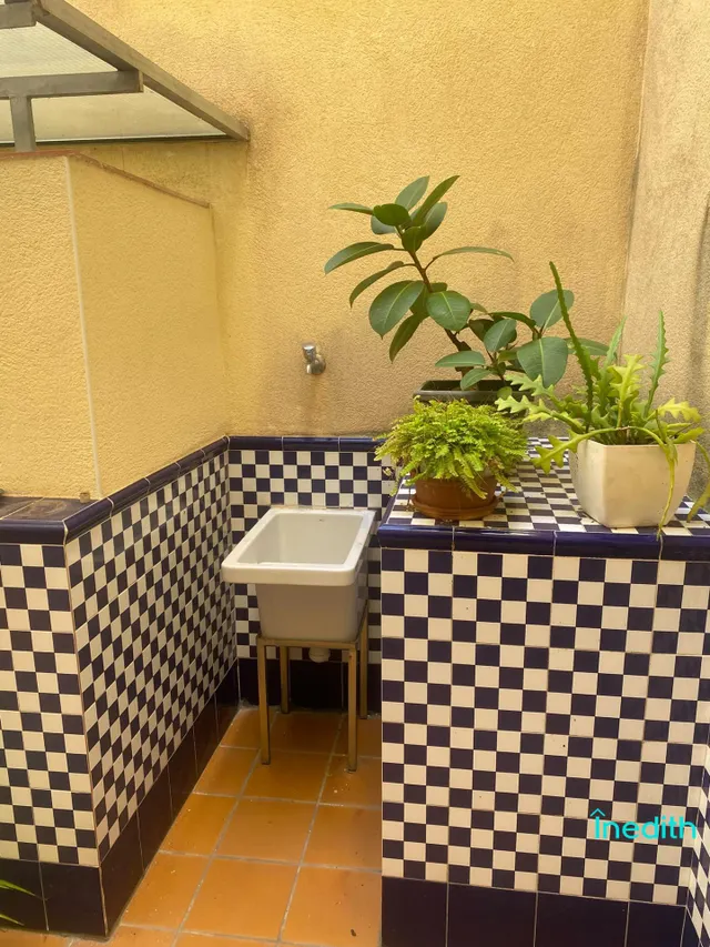 Bonito piso con patio en bonita calle centro Sitges — 39